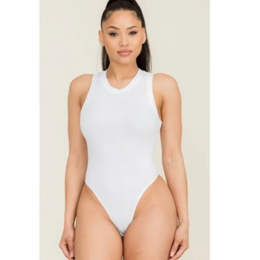 NWT White Sleeveless Scoop neck Blow Bodysuit